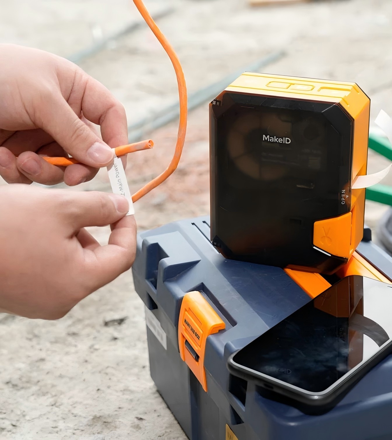 Use MakeID P31S to batch print fiber optic cable labels